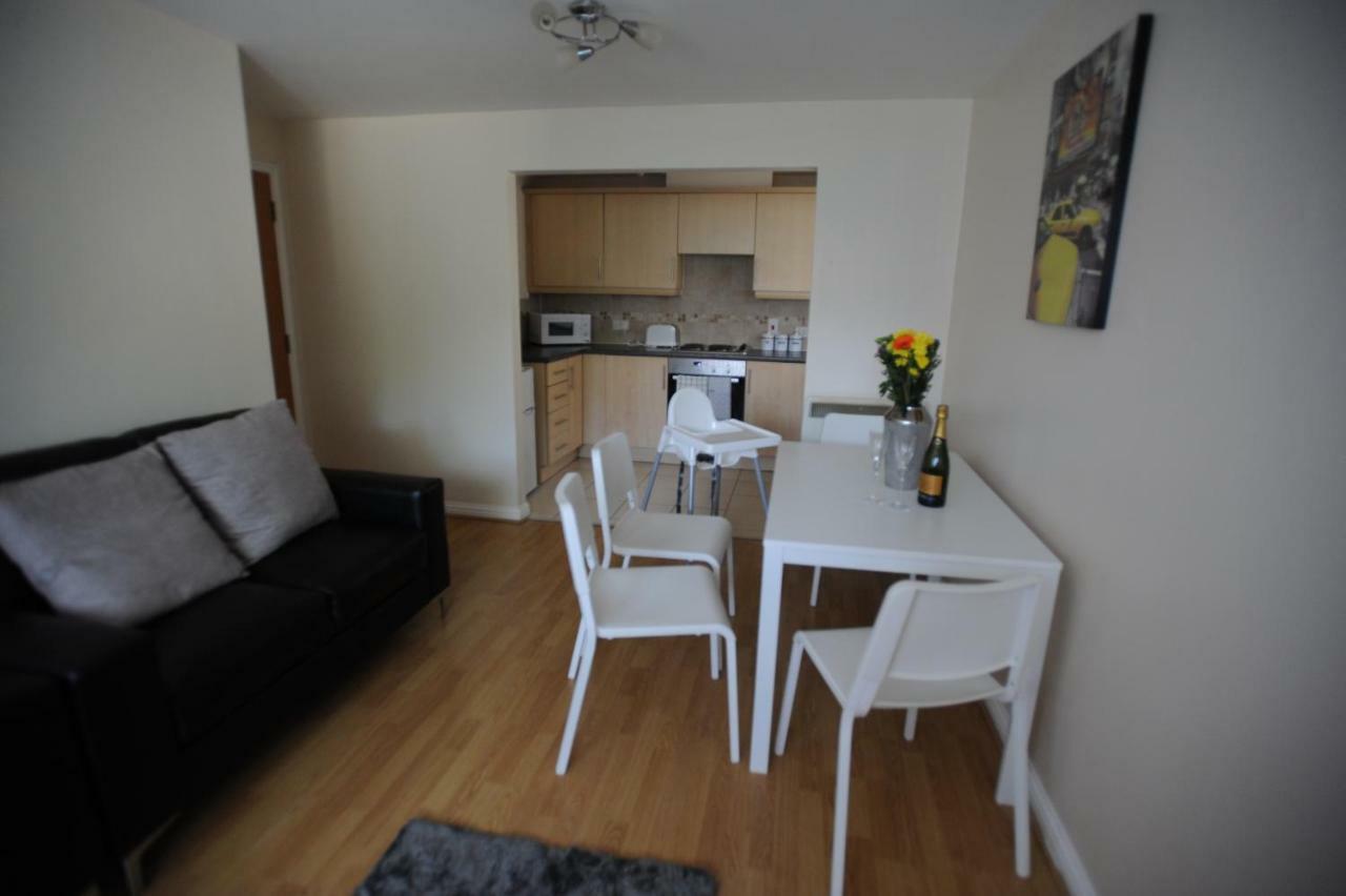 Liverpool 2 Bedroom Apartment Buitenkant foto